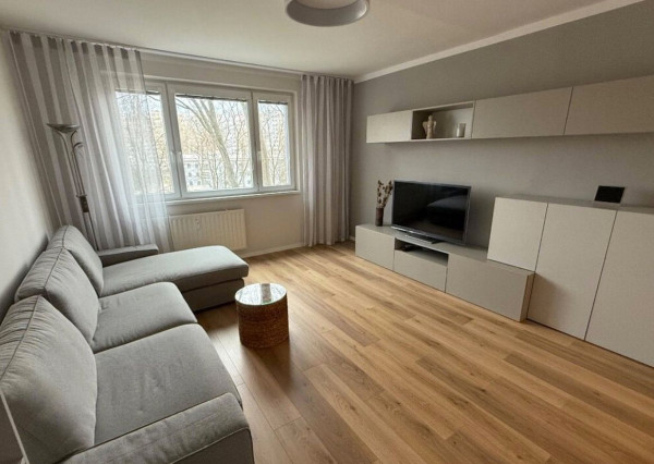 Na prenájom príjemný 3-izbový byt na Švabinského ulici v Petržalke TOP 