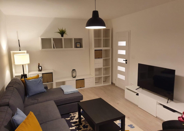 Na prenájom veľmi pekný, slnečný 3-izbový byt - Bratislava II TOP