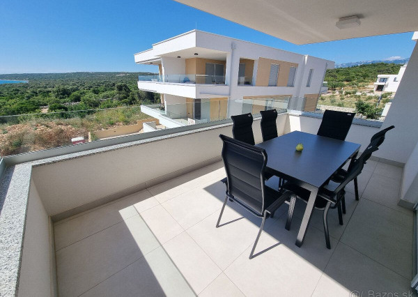 Nové kompletne zariadené apartmány na predaj-  Novalja, ostrov Pag