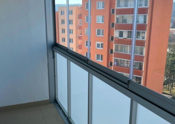 Na predaj svetlý 4-izbový byt - ul. Landauova, Bratislava IV 