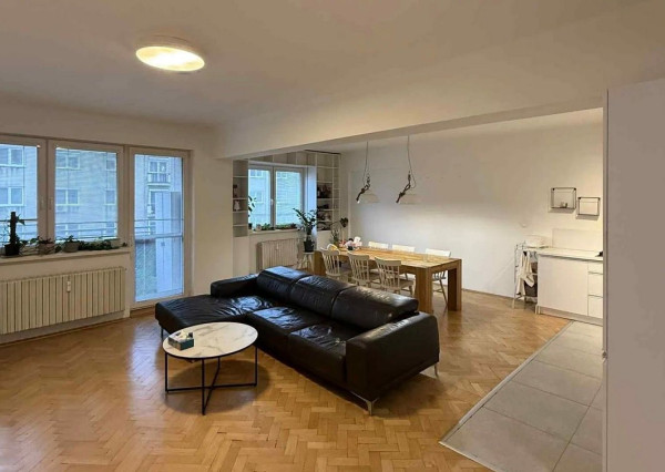 Na prenájom pekný 4-izbový byt na Blumentálskej ulici - Bratislava I TOP