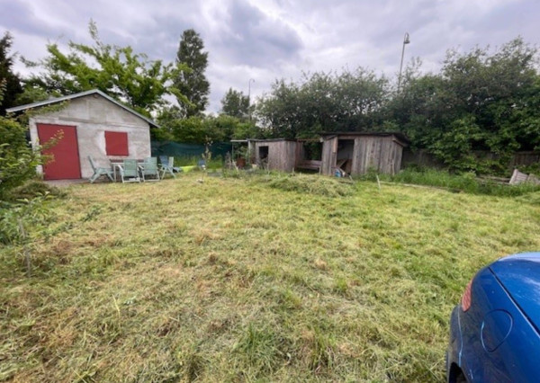 Záhrada o výmere 346 m2 na predaj - Bratislava III