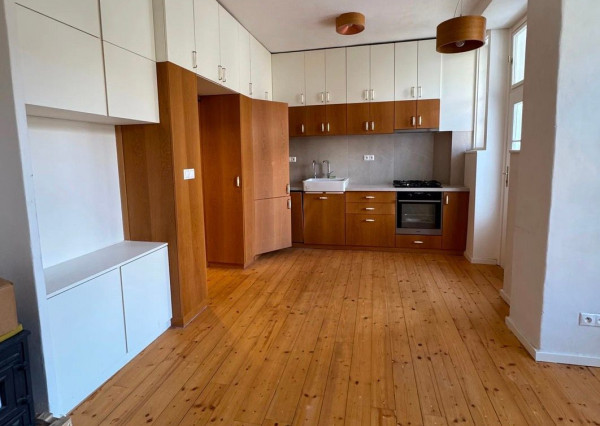 Na predaj nadštandardne zrekonštruovaný a zreštaurovaný 3-izbový byt - Bratislava III TOP