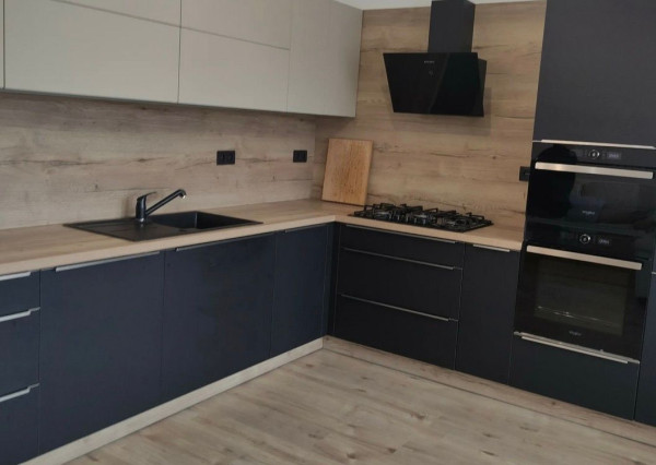 Na prenájom 2-izbový byt na prízemí, Bratislava II TOP