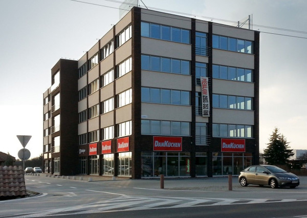 Kancelárske priestory 314m2 s možnosťou delenia, Ulica Svornosti