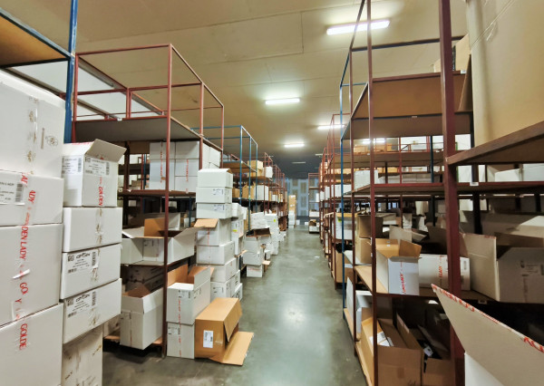 Na prenájom skladové/výrobné priestory v areáli na Magnetovej 13, Bratislava III 