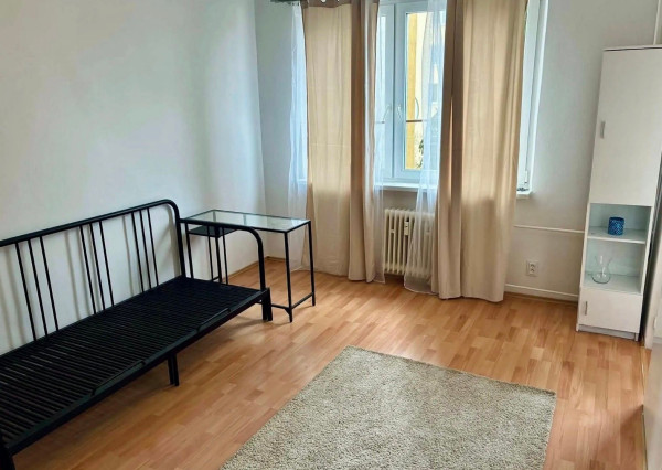 Na prenájom útulný jednoizbový byt v Ružinove TOP