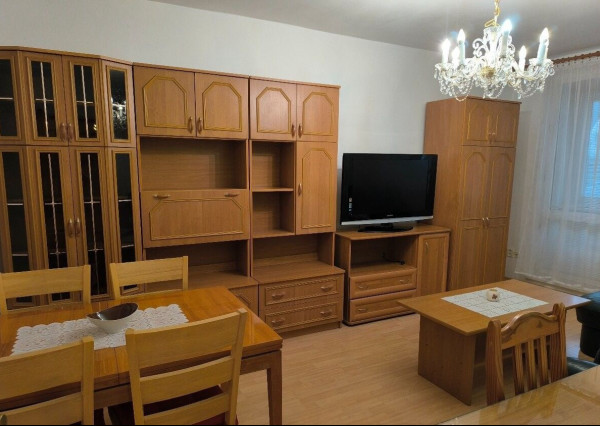 Na prenájom pekný 3-izbový byt o výmere 64 m² - Karlova Ves