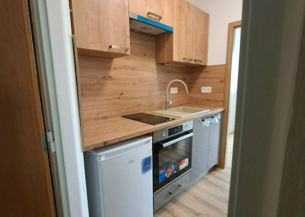 Na predaj kompletne zrekonštruovaná garsónka s loggiou v Petržalke TOP