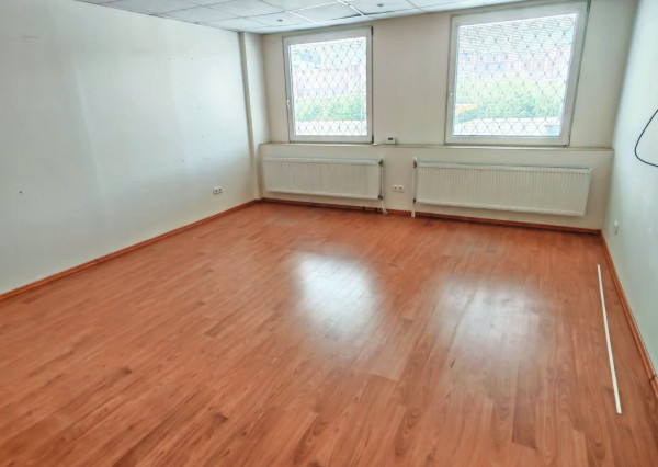 Kancelárske priestory 260m2 + 4x parkovanie v cene, Hrachová, Bratislava II TOP