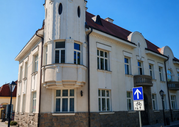 Lukratívne kancelárske priestory + 2x parkovanie, Námestie SNP Trnava, 100m2