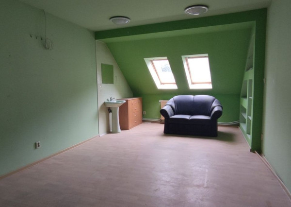 Na prenájom nebytový priestor s výmerou 22 m² v centre Trenčína