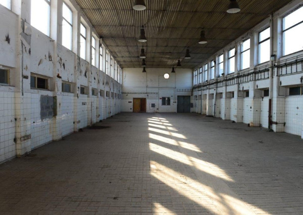 Priemyselné haly na prenájom, Nové Mesto nad Váhom