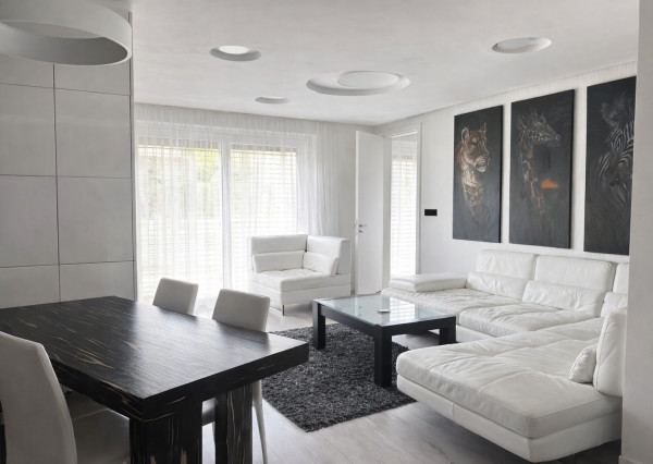 Exkluzívny 3 izbový byt na predaj s terasou ~60 m² a garážou 30 m², Bratislava I TOP