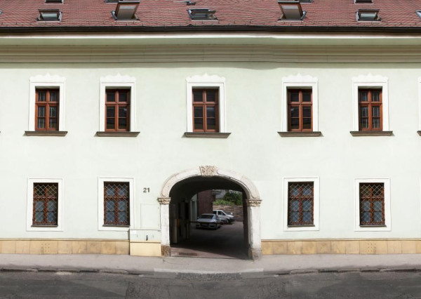 Reprezentatívny kancelársky celok v historickej budove, v centre na Panenskej ulici