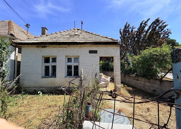 Rodinný dom na predaj - Sokolovce 