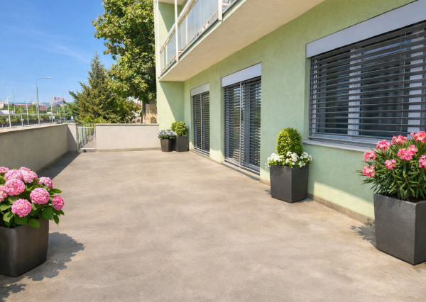 Exkluzívny 3 izbový byt na predaj s terasou ~60 m² a garážou 30 m², Bratislava I TOP