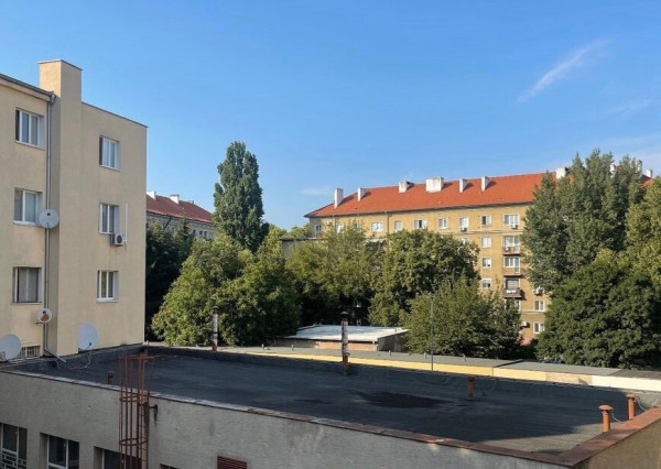 Na predaj svetlý a priestranný 1-izbový byt - Bratislava III TOP