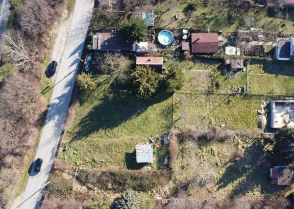 Na predaj investičný stavebný pozemok s projektom polyfunkčnej budovy - Bratislava IV