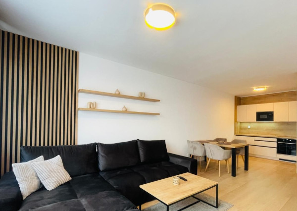 Na prenájom nový 2-izbový apartmán v polyfunkčnom objekte MORUŠE