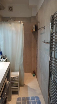 Na prenájom priestranný dvojizbový byt na Kalinčiakovej ulici - fotografia 13
