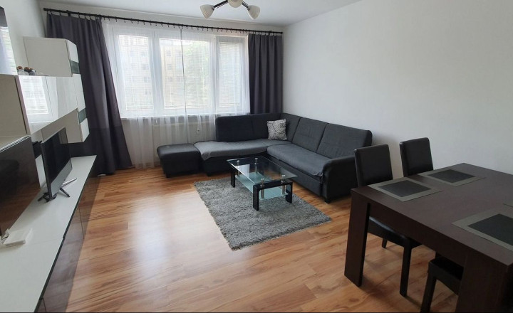 3-izbový byt s nepriechodnými izbami a lodžiou – Furdekova, Petržalka