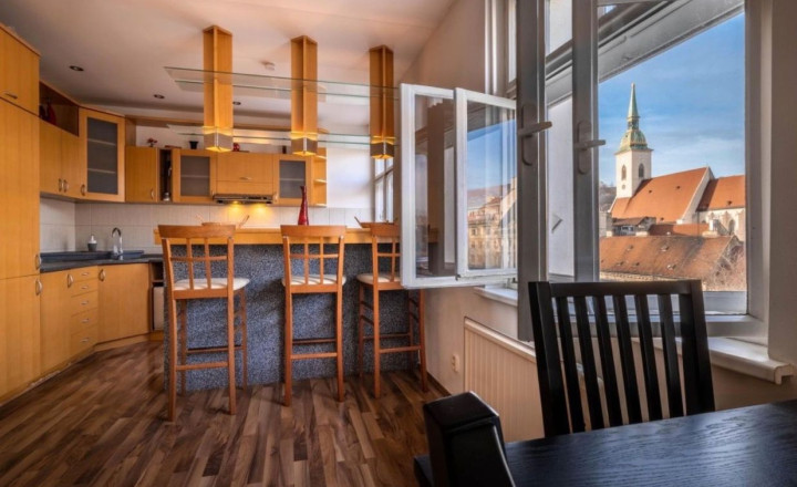 Byt na prenájom - Hviezdoslavovo námestie, Bratislava I TOP - fotografia 3