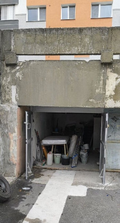 Na predaj garáž na Dúdvažskej ulici - fotografia 2