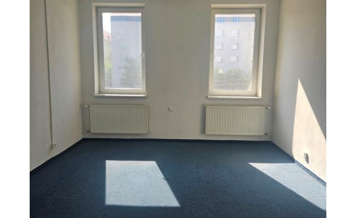 Na prenájom - kancelársky priestor 48,9m², Radlinského, Bratislava I 
