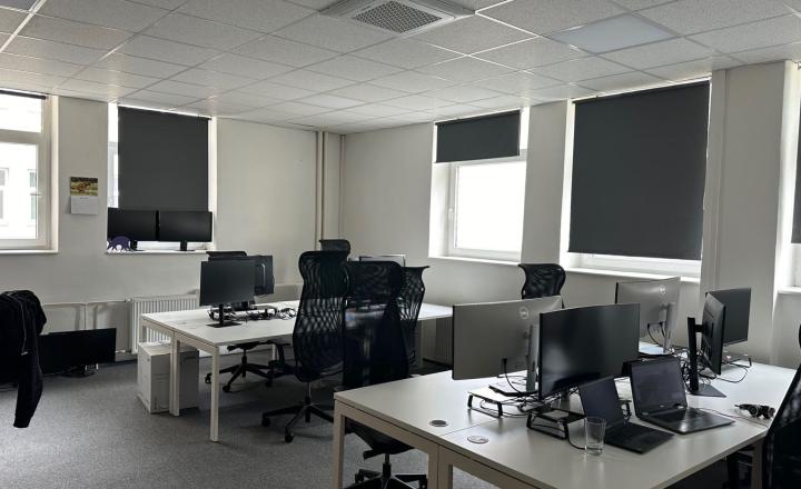 Kancelársky celok 120m2 na Trnavskej ceste, v blízkosti Klientskeho centra - fotografia 2