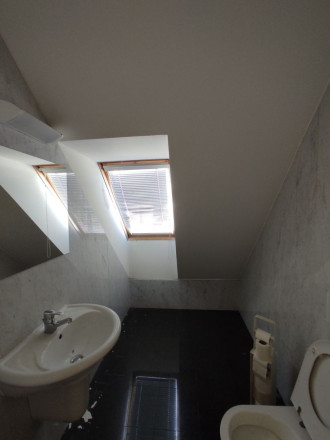 Kancelársky celok v reprezentatívnom historickom objekte v centre, 125 m2 - fotografia 5