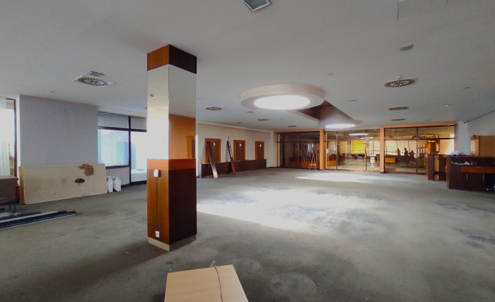 Kongresová sála, lobby, kuchyňa, jedáleň a príslušenstvo na prenájom, Holiday Inn-Bratislava 2, 3.000m2 - fotografia 4