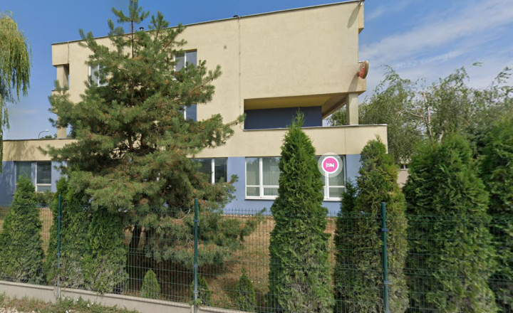 Polyfunkčná budova na predaj Bratislava 3, Staviteľská ulica - fotografia 1