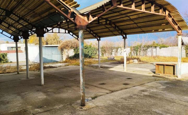 Samostatný oplotený objekt 2100 m2 Devínska Nová Ves - fotografia 11