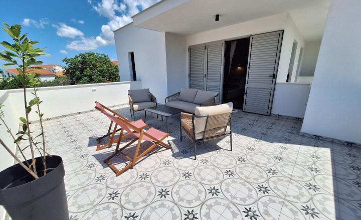 Vila s bazénom, 4 spálne, novostavba – oblasť Šibenik - fotografia 5