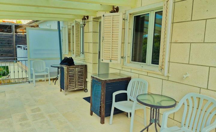 Priestranný apartmán s dvoma spálňami a výhľadom na more, Račišće, ostrov Korčula - fotografia 7