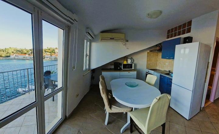 Priestranný apartmán s dvoma spálňami a výhľadom na more, Račišće, ostrov Korčula - fotografia 13