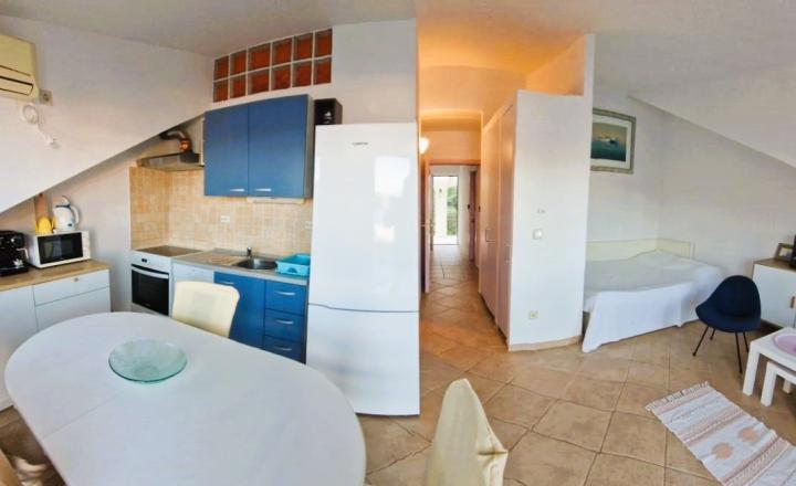 Priestranný apartmán s dvoma spálňami a výhľadom na more, Račišće, ostrov Korčula - fotografia 15