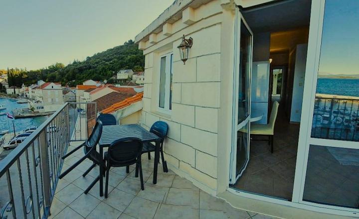Priestranný apartmán s dvoma spálňami a výhľadom na more, Račišće, ostrov Korčula - fotografia 16