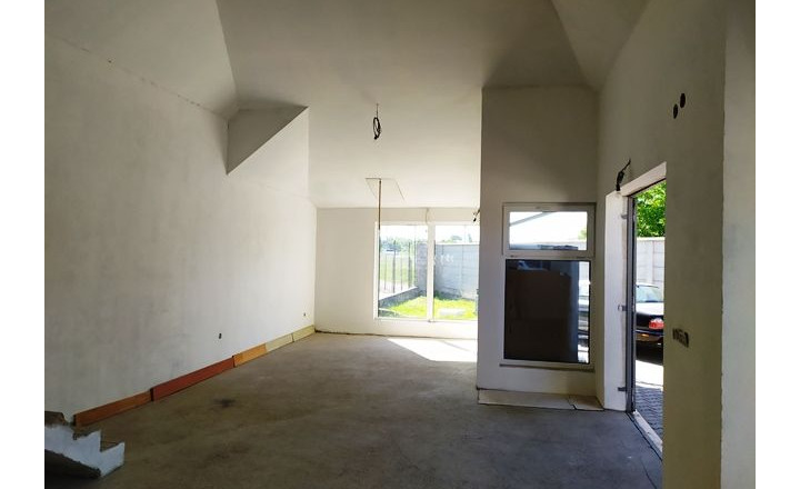Výrobno-skladový objekt s administratívou na predaj - fotografia 5