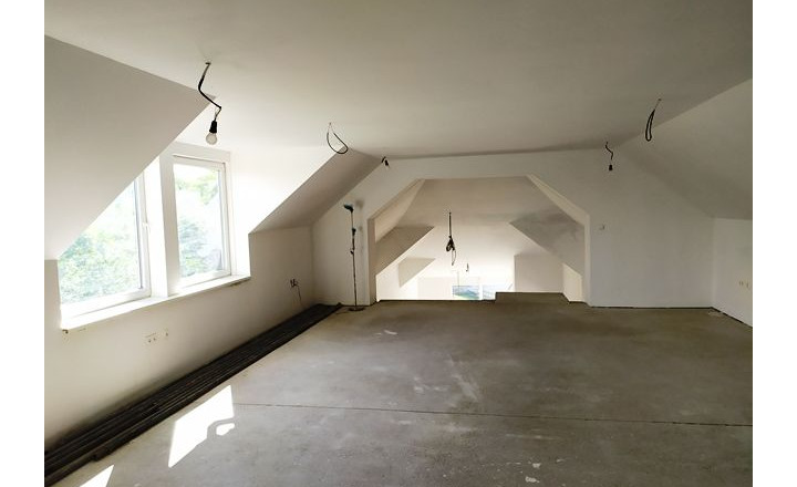 Výrobno-skladový objekt s administratívou na predaj - fotografia 10