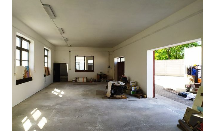 Výrobno-skladový objekt s administratívou na predaj - fotografia 21