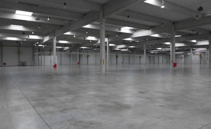2000 m2 skladové priestory Malacky