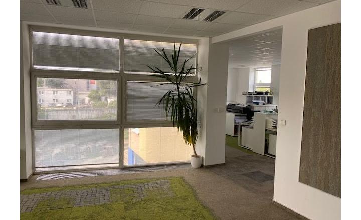 Nový kancelársky celok s možnosťou parkovania, Slovnaftská ulica – Podunajské Biskupice, 180m2 - fotografia 4