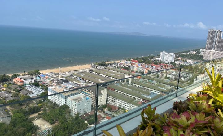 SKYPARK LUCEAN JOMTIEN PATTAYA - fotografia 1