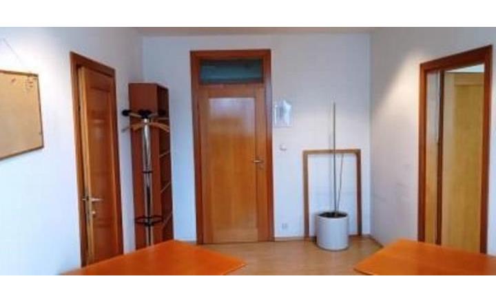 Kancelárske priestory na Krajnej ul. v BA II Ružinov - fotografia 4