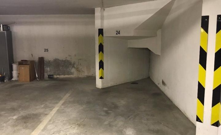 Garážové státie 12 m2 na Kríkovej ulici, Vila Lujza na predaj - fotografia 1