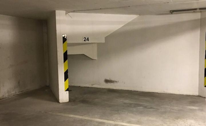 Garážové státie 12 m2 na Kríkovej ulici, Vila Lujza na predaj - fotografia 3