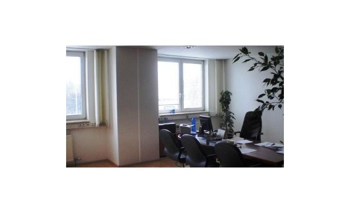 Kancelársky priestor, Krajná ul., Bratislava II na prenájom - fotografia 1