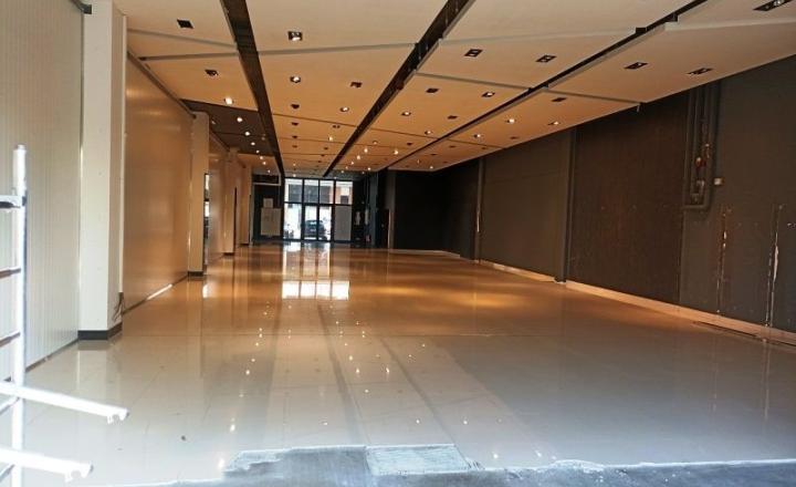 Obchodný priestor 750m² v Golden City na prenájom - fotografia 1
